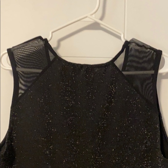 A Fancy Top - Picture 3 of 4